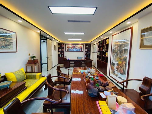 帶家具辦公室出租 戶型方正高層 大前臺 對電梯出租 辦公樓租賃 北京我愛我家