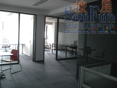 新站區,企業紛紛在搶灘!